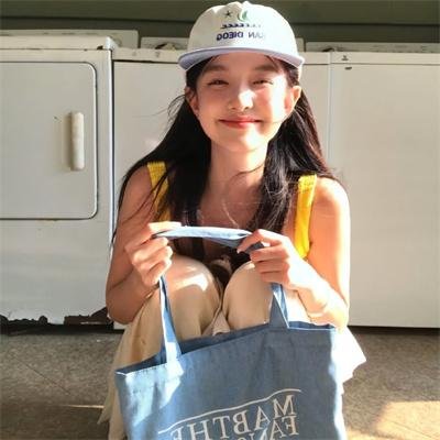 雅西尔 封面